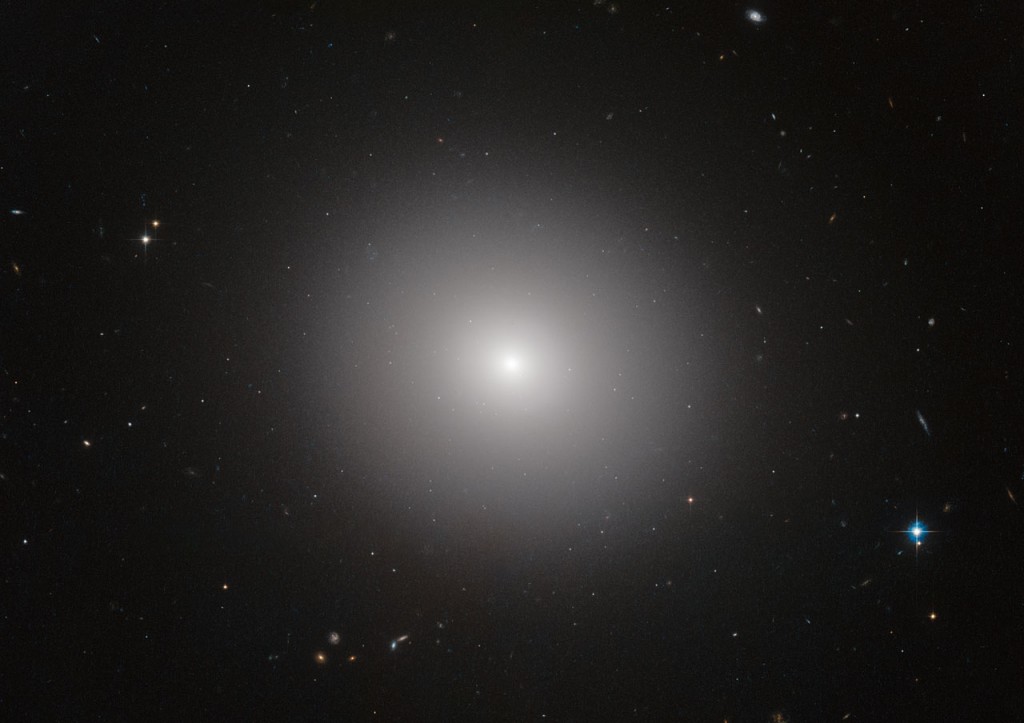 Elliptical galaxies, such as IC 2006 pictured here, stopped forming stars from the inside-out 10 billion years ago. Image: ESA/NASA.