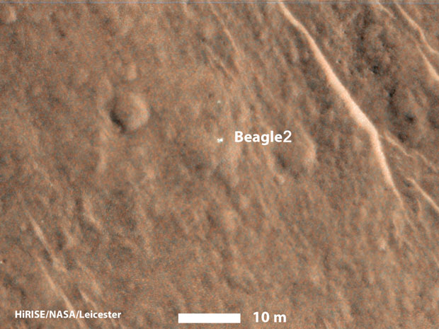 Above: The fleck of light reflecting off Beagle 2’s partially deployed solar panels, betraying its location on Mars. Image: NASA/JPL–Caltech/University of Arizona/University of Leicester