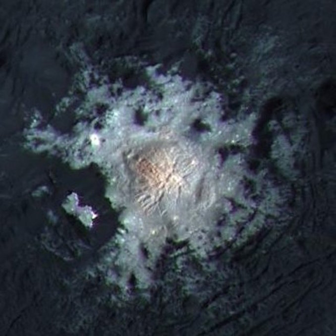 An enhanced close-up of the salt deposits in Occator Crater, revealing the dome-shaped structure and criss-crossing fractures. Image: NASA/JPL–Caltech/UCLA/MPS/DLR/IDA/PSI/LPI.